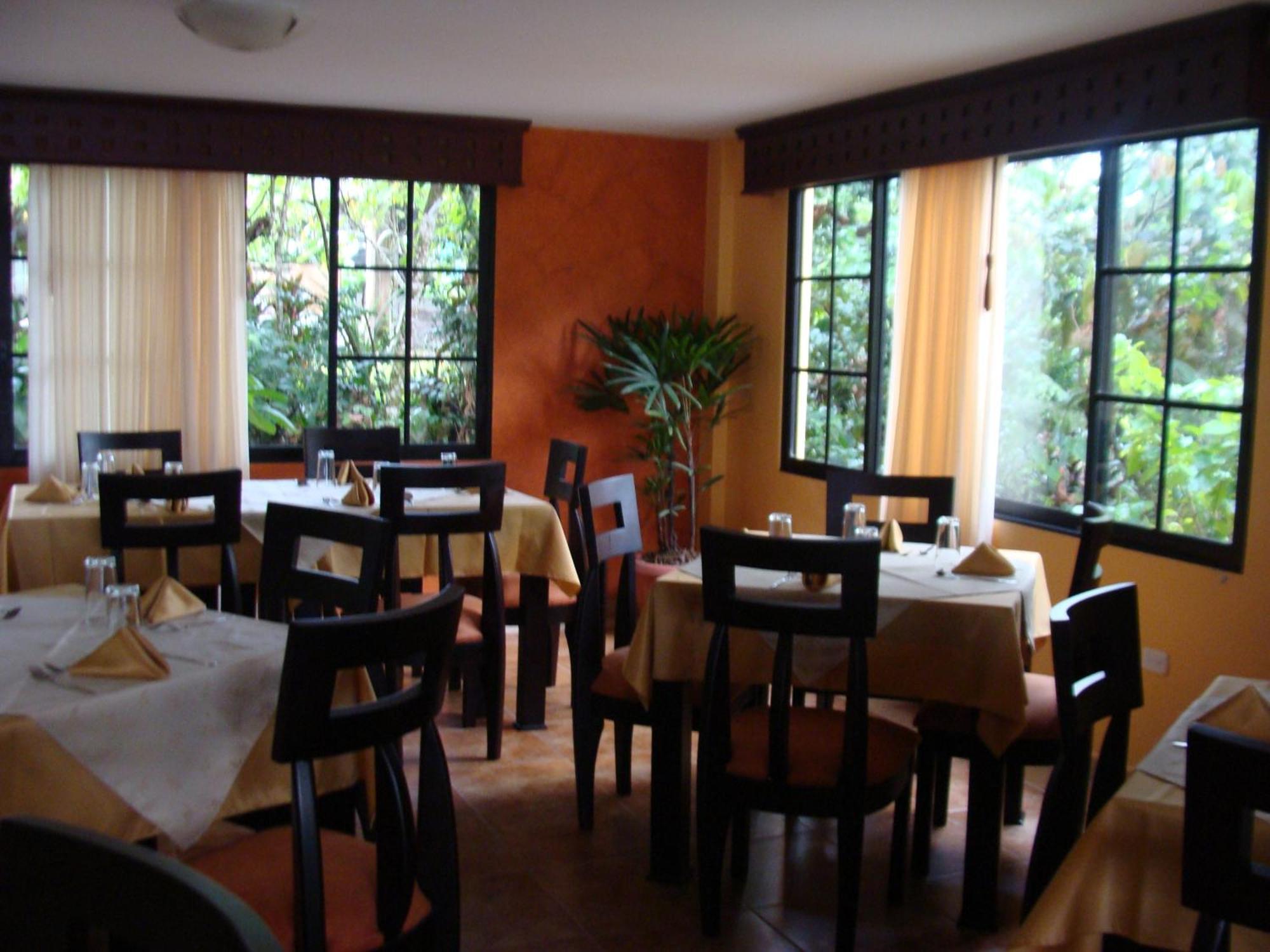 Hostal La Molienda Пуьо Екстериор снимка