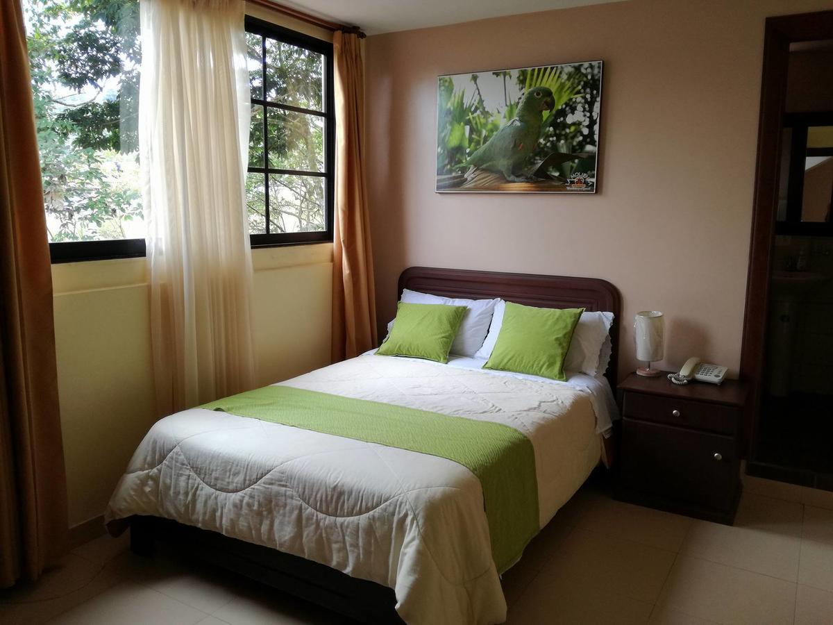 Hostal La Molienda Пуьо Екстериор снимка