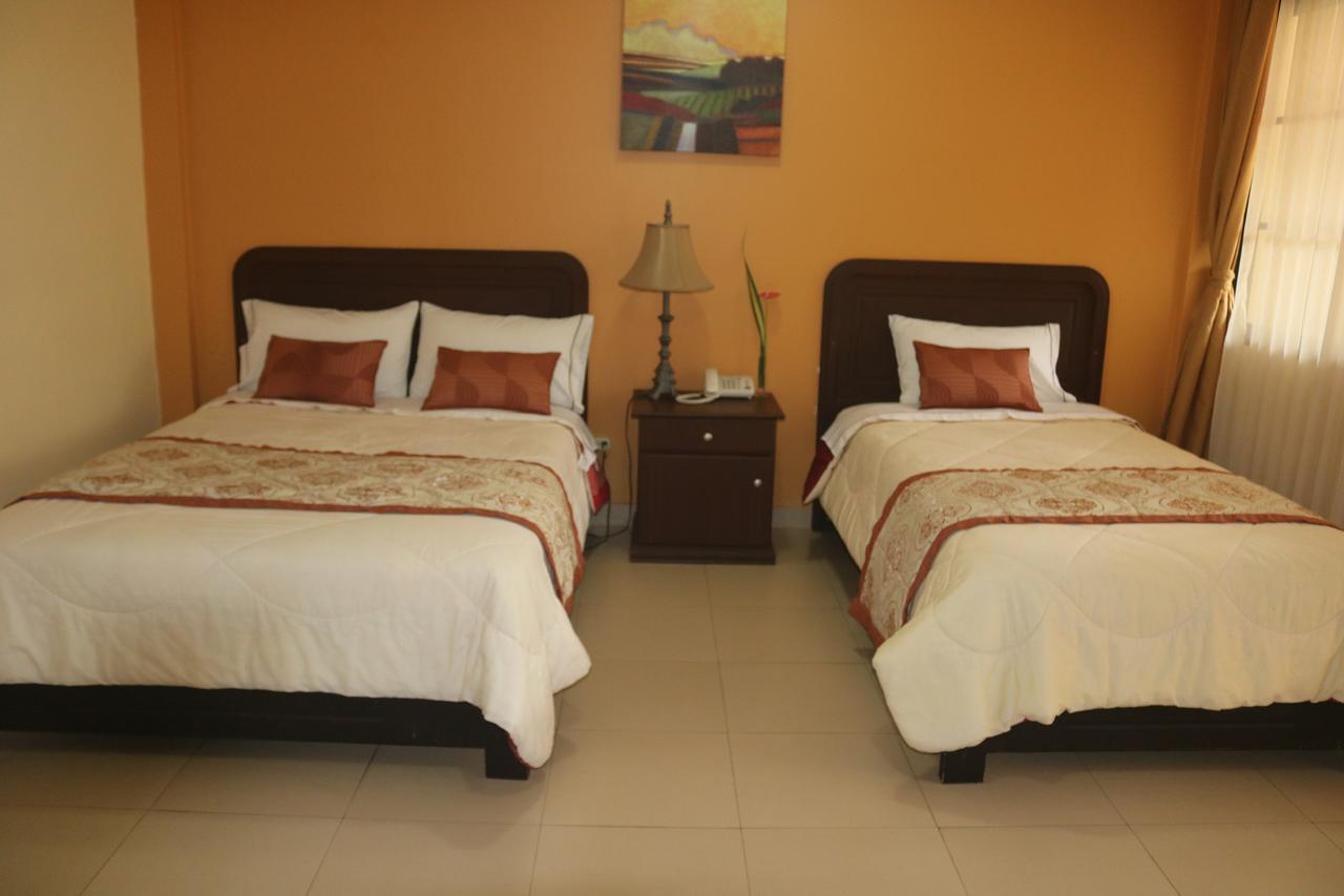 Hostal La Molienda Пуьо Екстериор снимка