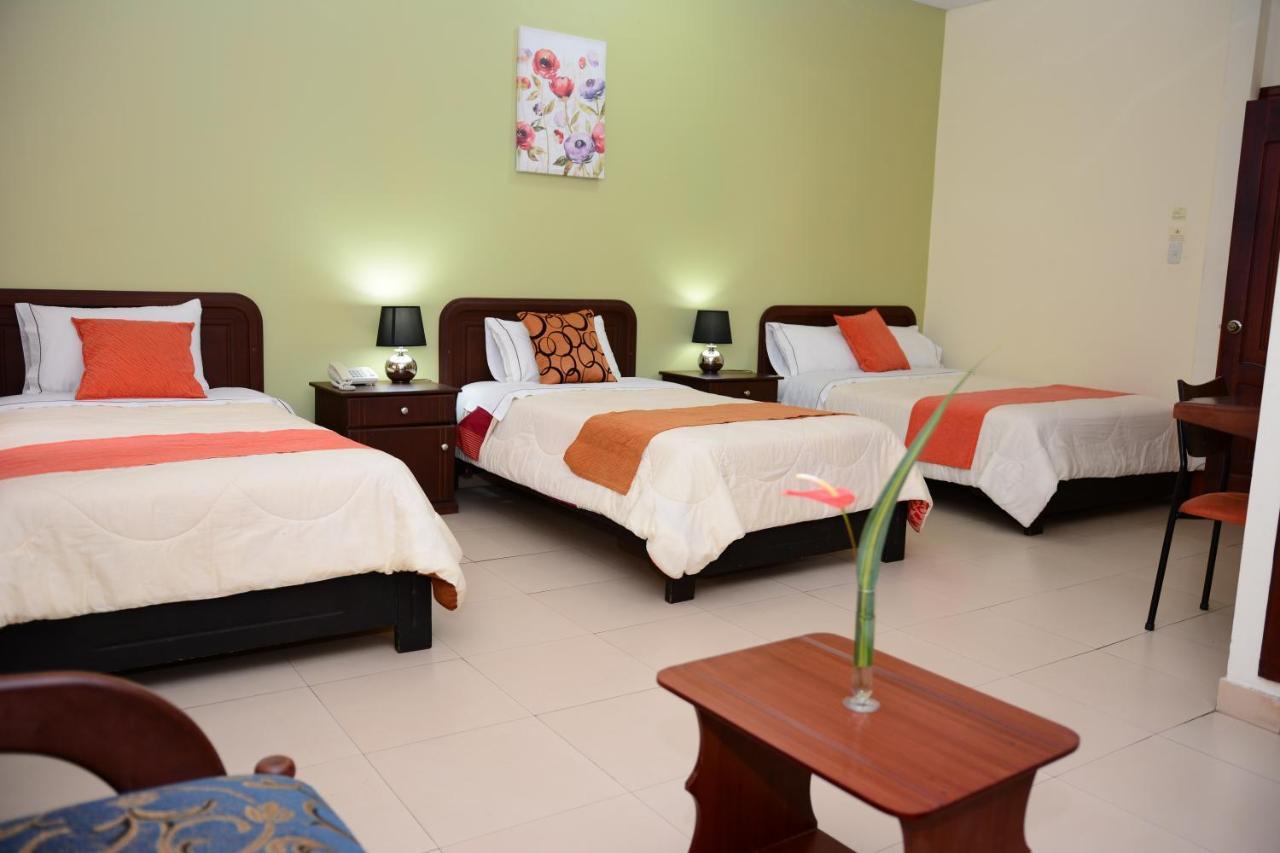 Hostal La Molienda Пуьо Екстериор снимка
